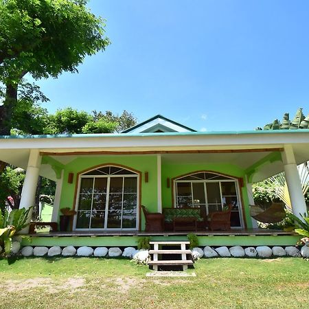 Greenland Residence House Zamboanguita  Buitenkant foto