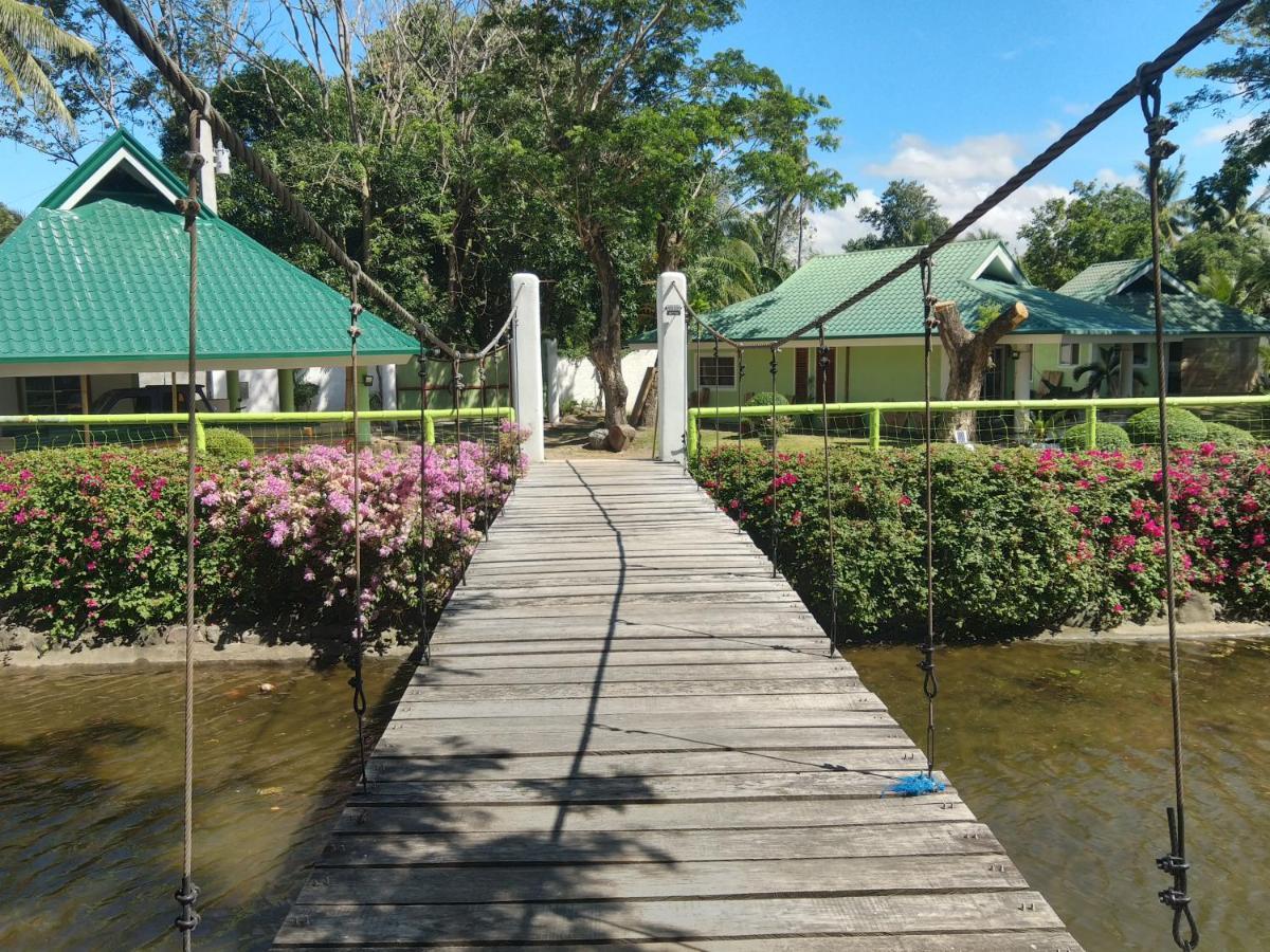 Greenland Residence House Zamboanguita  Buitenkant foto