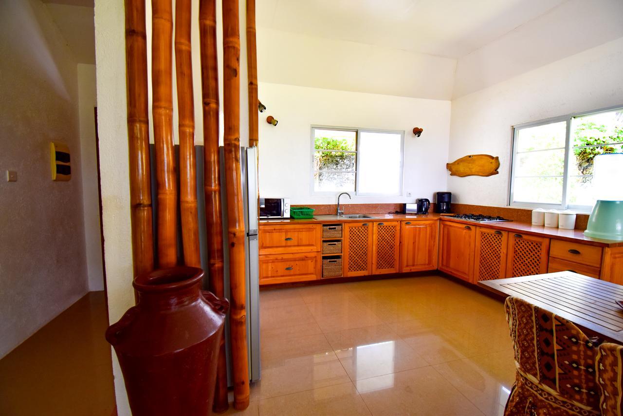 Greenland Residence House Zamboanguita  Buitenkant foto