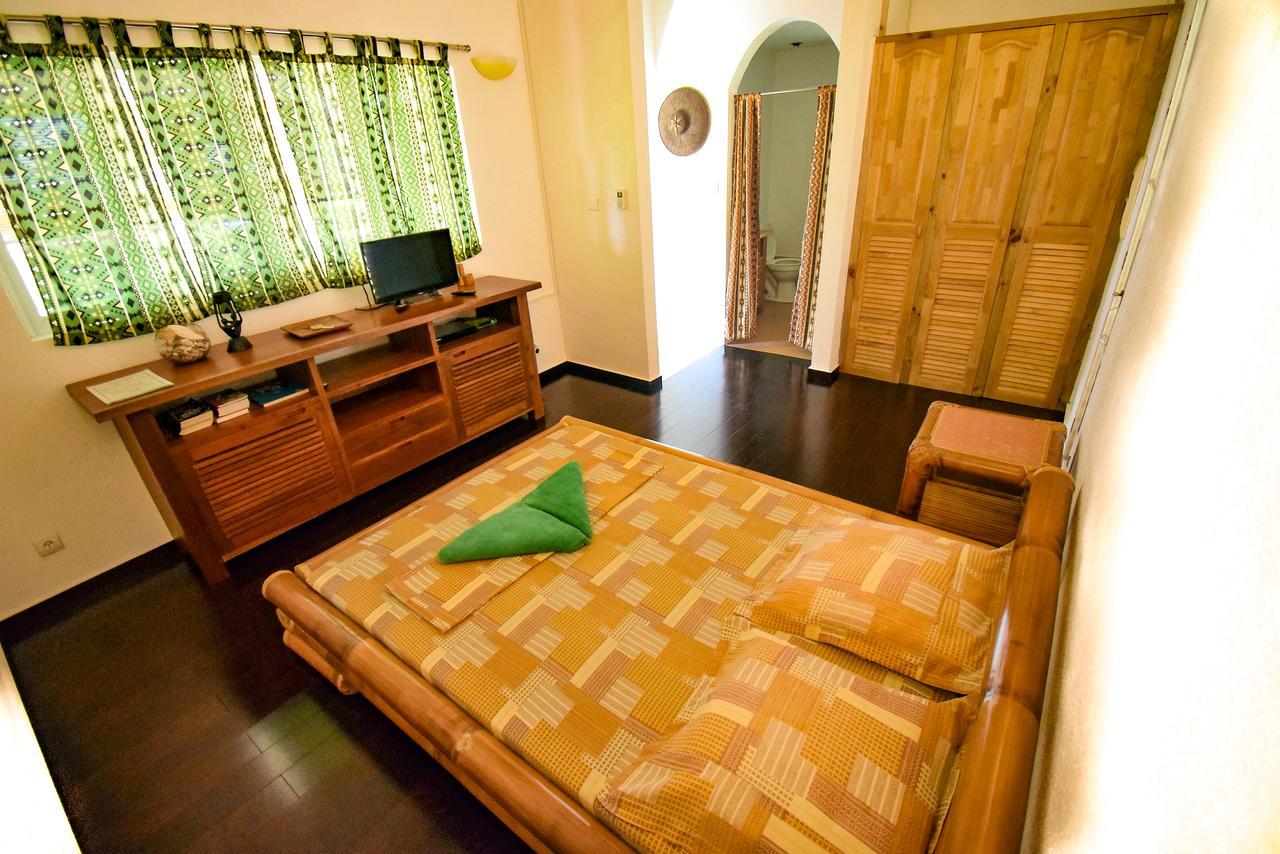 Greenland Residence House Zamboanguita  Buitenkant foto