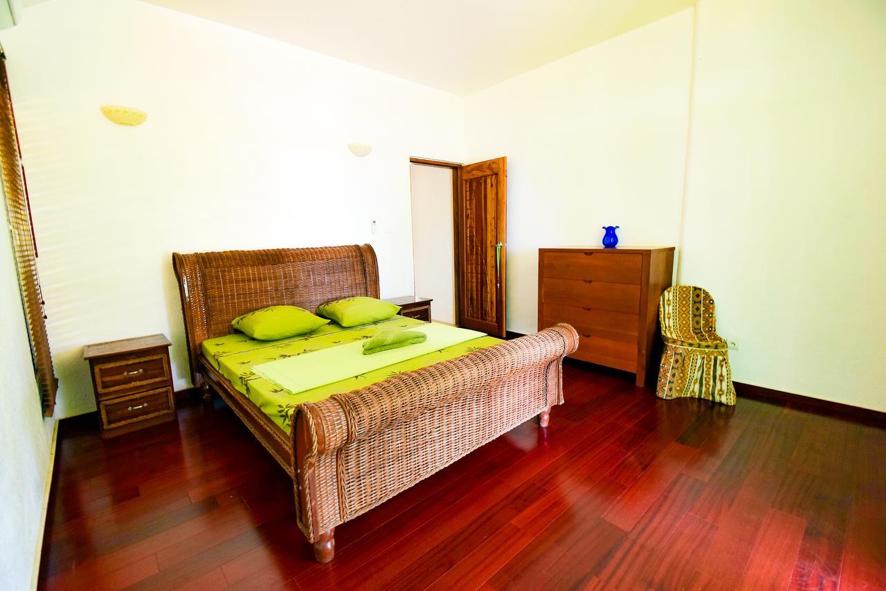 Greenland Residence House Zamboanguita  Buitenkant foto
